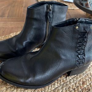 Black Clark’s Artisan Boots